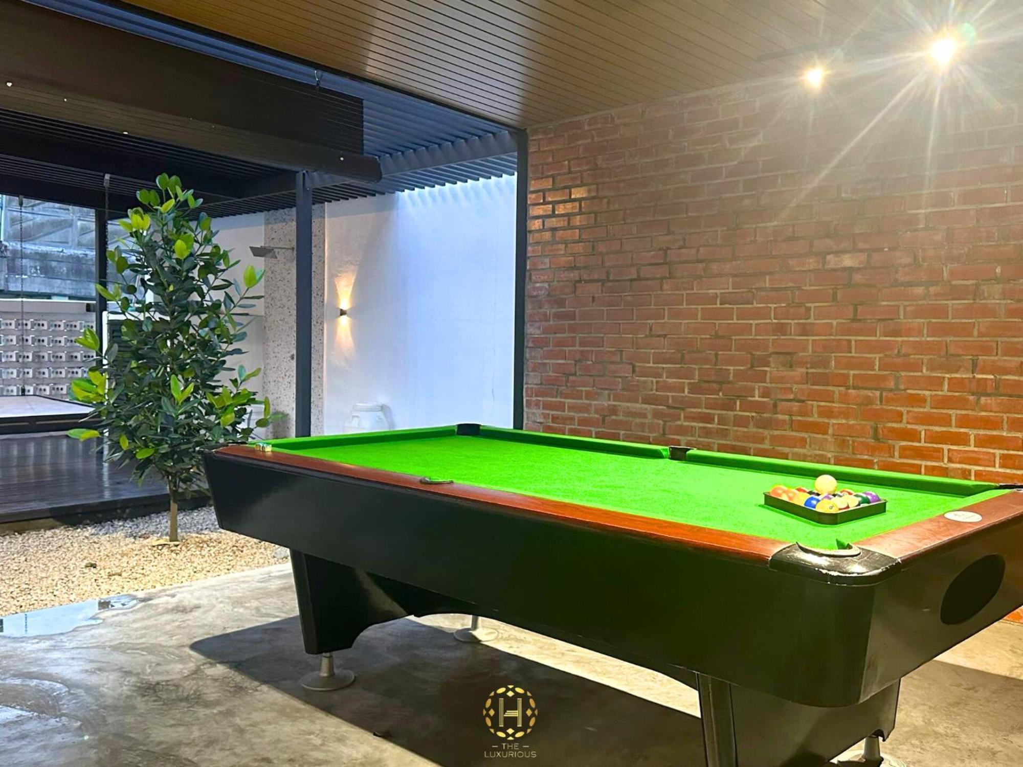 The Luxurious 27, Johor Bahru Villa Eksteriør bilde